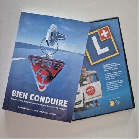 P A C K   CD-ROM Verkehrstheorie + Manuel Bien Conduire auf französisch